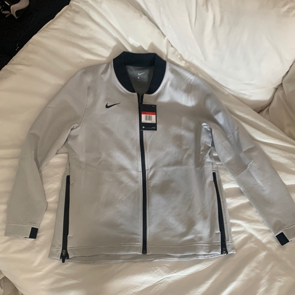 Nike zip up